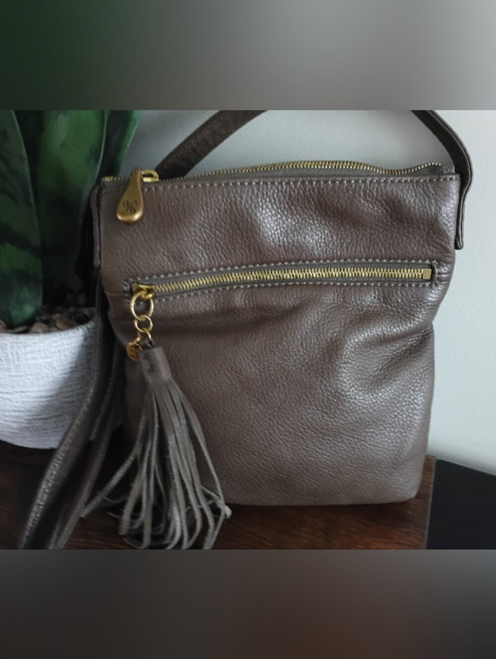 🌟Hobo Sarah Leather Crossbody Handbag
